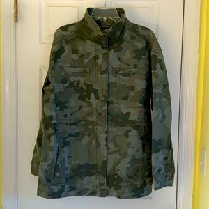 Women’s camouflage drawstring jacket